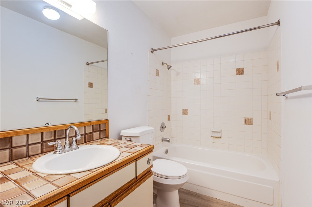 2080 Karen Avenue 9 Las Vegas NV 89169
