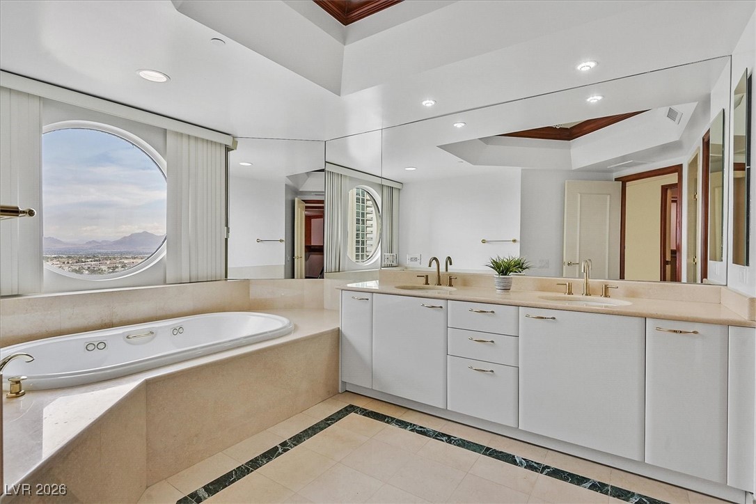 2877 Paradise Road 1804 Las Vegas NV 89109