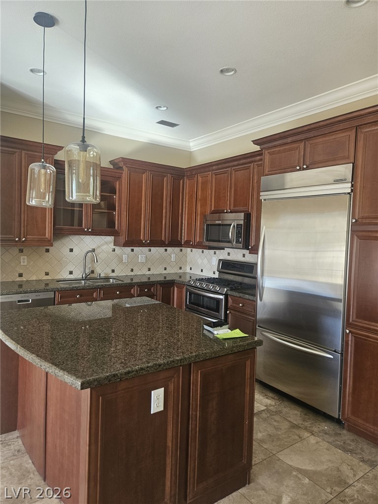 32 Via Vasari 102 Henderson NV 89011