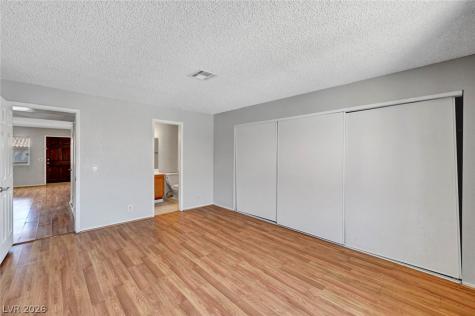 913 Falconhead Lane 201 Las Vegas NV 89128