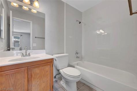 913 Falconhead Lane 201 Las Vegas NV 89128