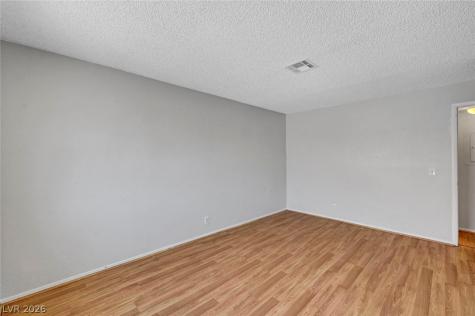 913 Falconhead Lane 201 Las Vegas NV 89128