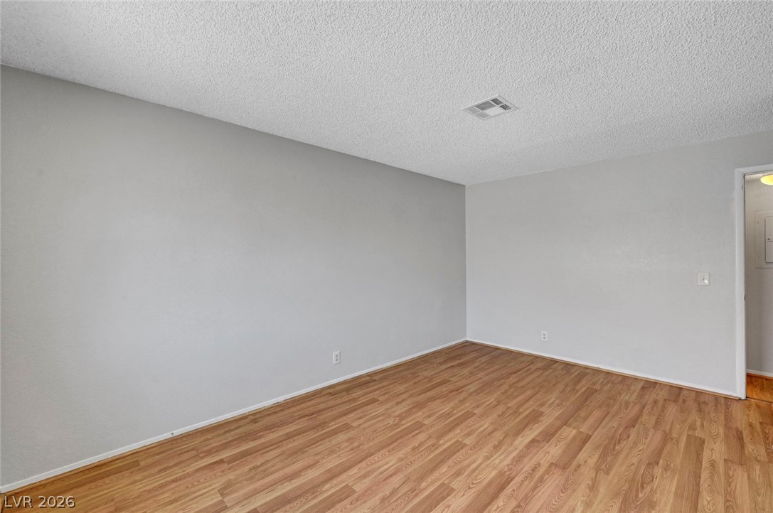 913 Falconhead Lane 201 Las Vegas NV 89128