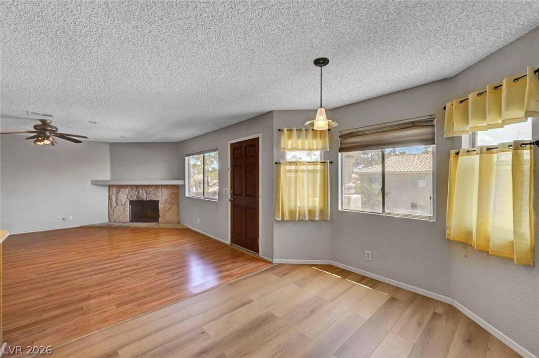 913 Falconhead Lane 201 Las Vegas NV 89128