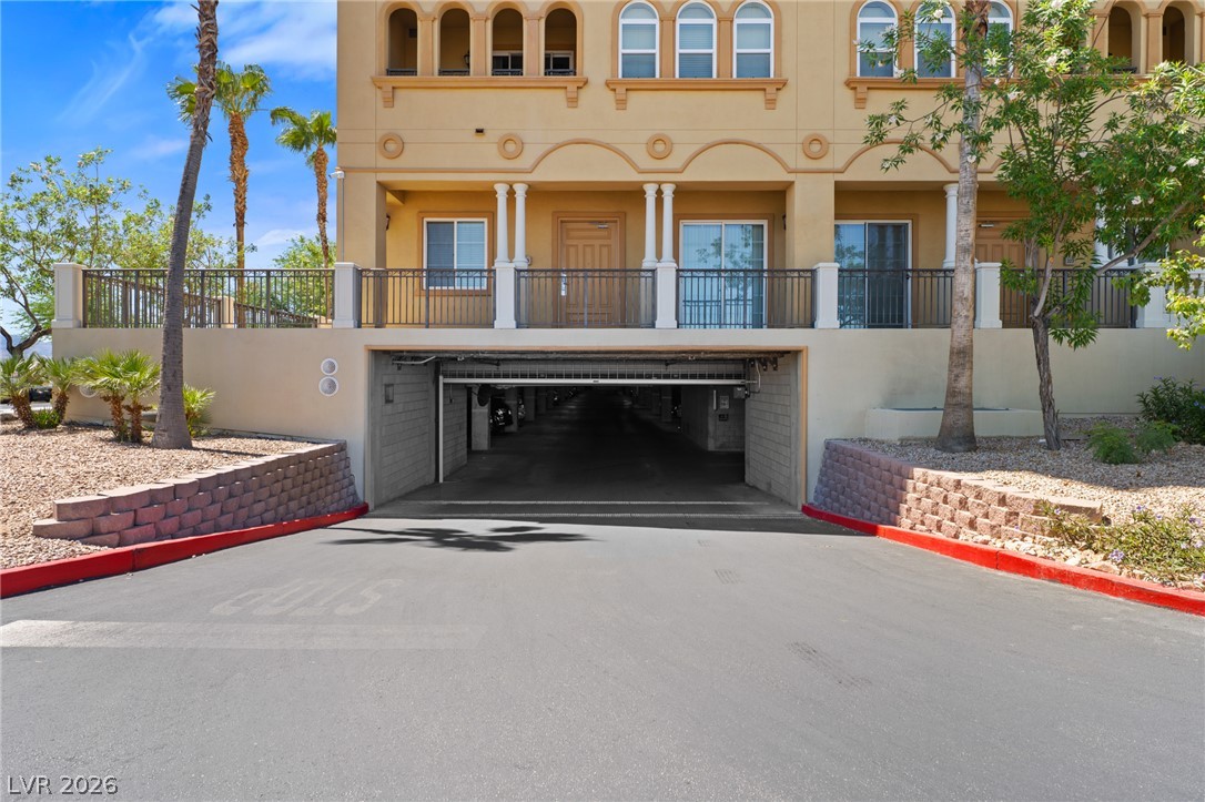 2405 West Serene Avenue 703 Las Vegas NV 89123