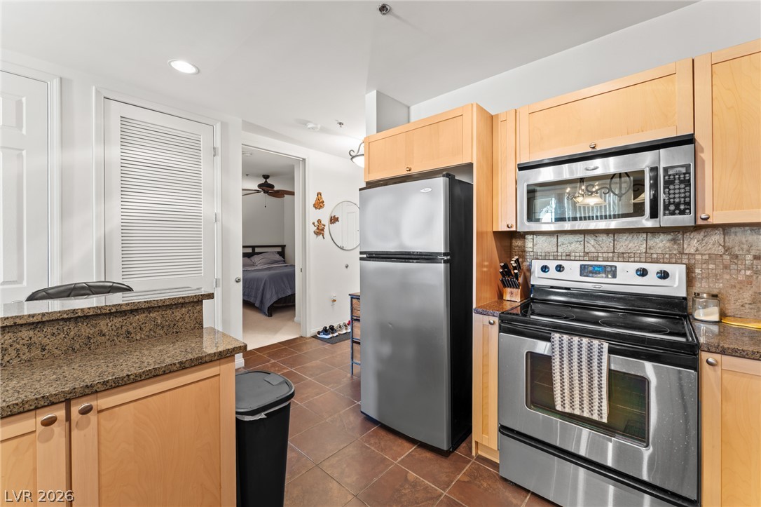 2405 West Serene Avenue 703 Las Vegas NV 89123