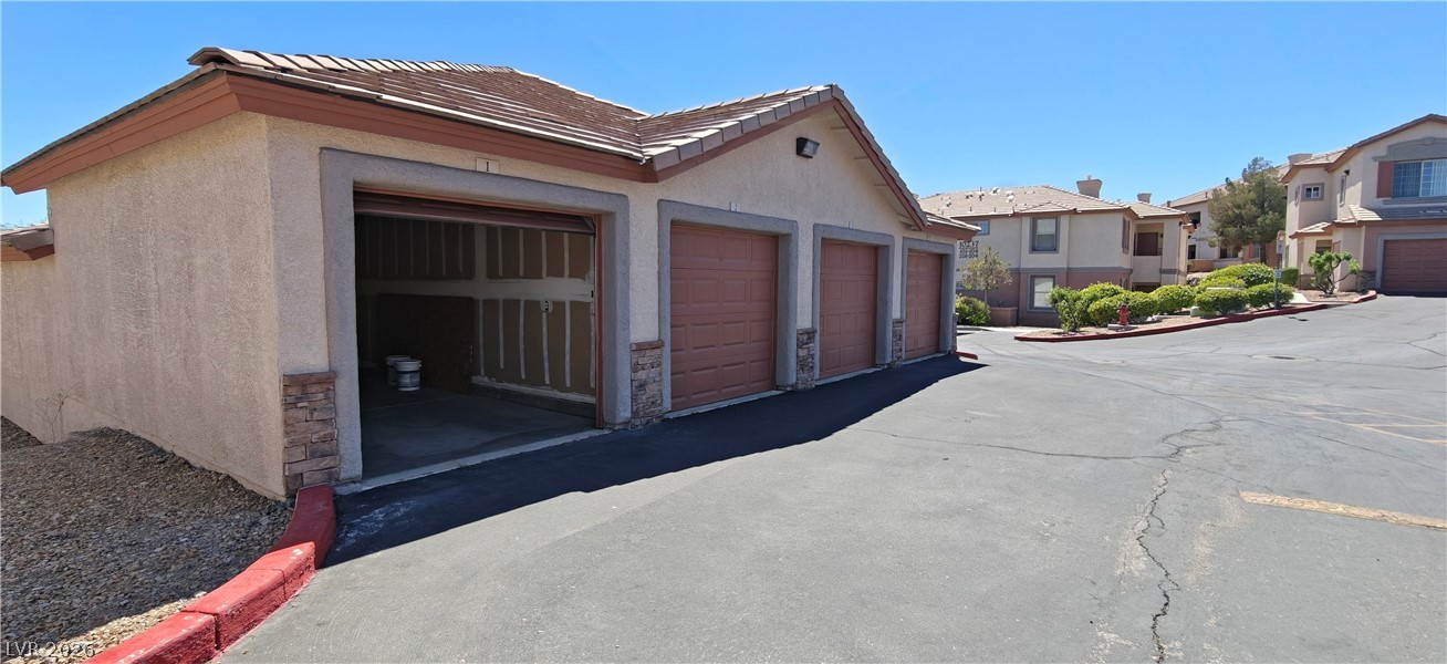 10245 King Henry Avenue 102 Las Vegas NV 89144