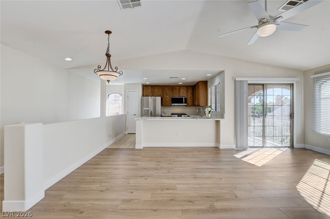 7320 Camrose Ridge Place 204 Las Vegas NV 89149