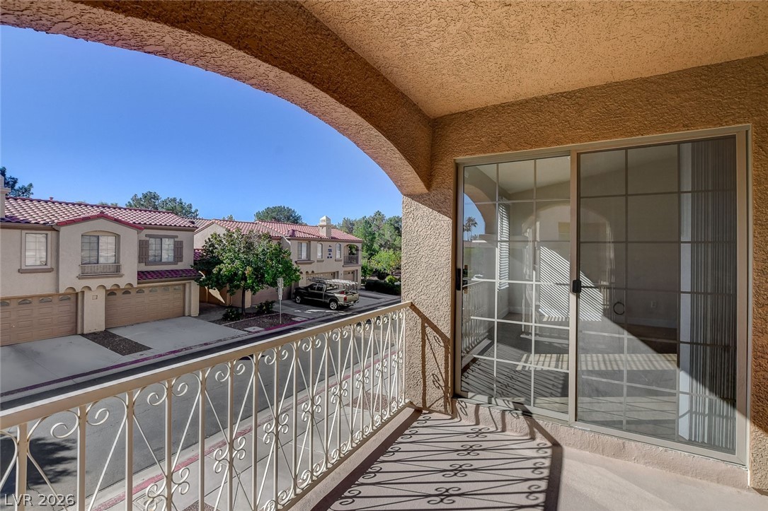 7320 Camrose Ridge Place 204 Las Vegas NV 89149