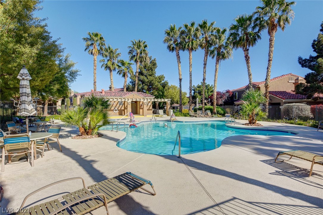 7320 Camrose Ridge Place 204 Las Vegas NV 89149
