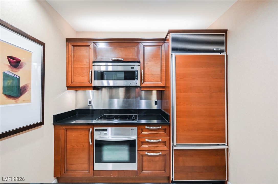 145 Harmon Avenue 208 Las Vegas NV 89109