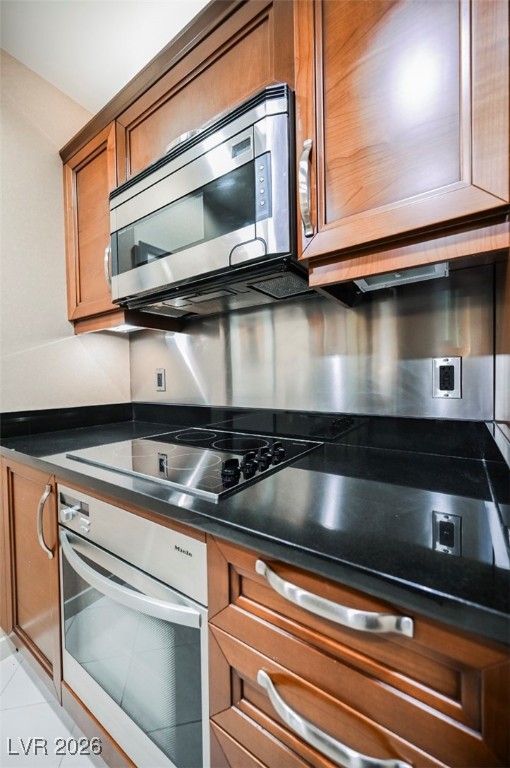 145 Harmon Avenue 208 Las Vegas NV 89109