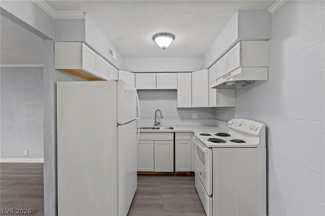 555 South Royal Crest Circle 9 Las Vegas NV 89169