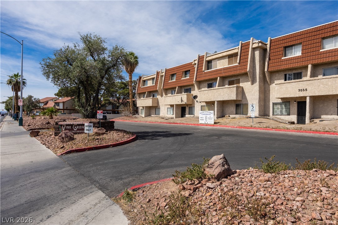 3579 Arville Street 503b Las Vegas NV 89103