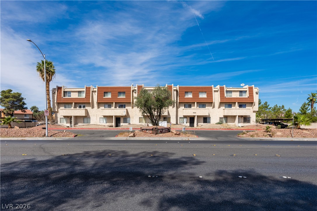 3579 Arville Street 503b Las Vegas NV 89103