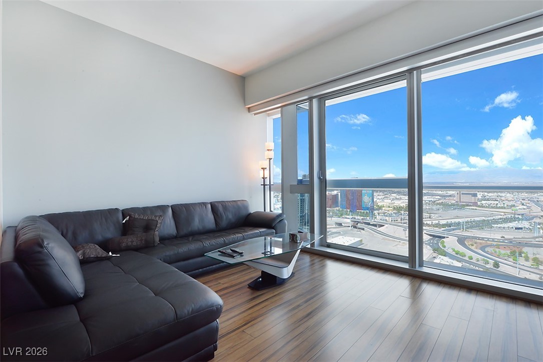 4471 Dean Martin Drive 3904 Las Vegas NV 89103
