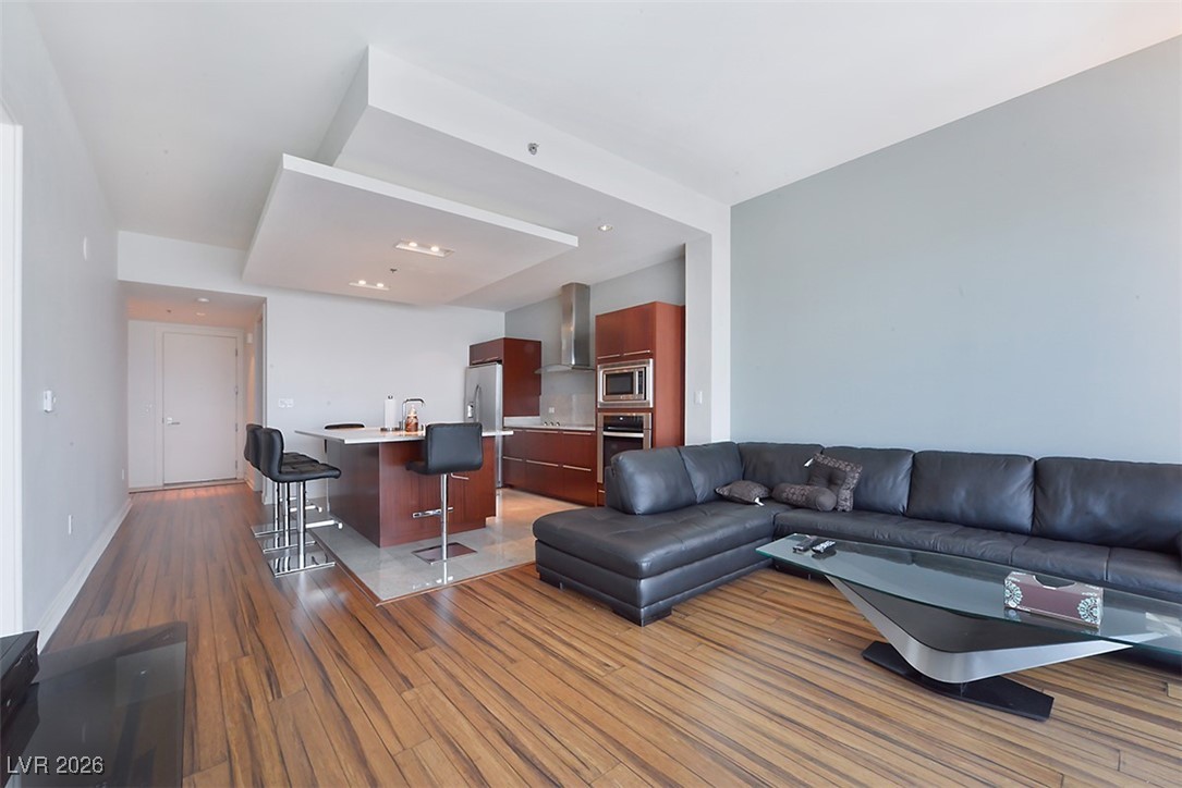 4471 Dean Martin Drive 3904 Las Vegas NV 89103