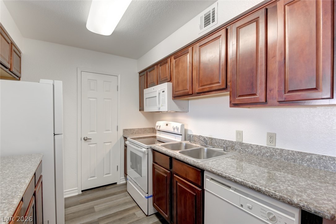 2606 South Durango Drive 214 Las Vegas NV 89117