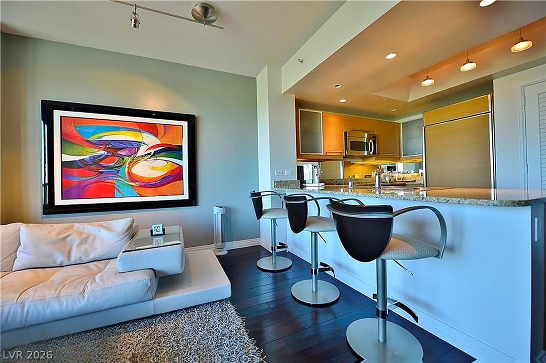 322 Karen Avenue 1204 Las Vegas NV 89109