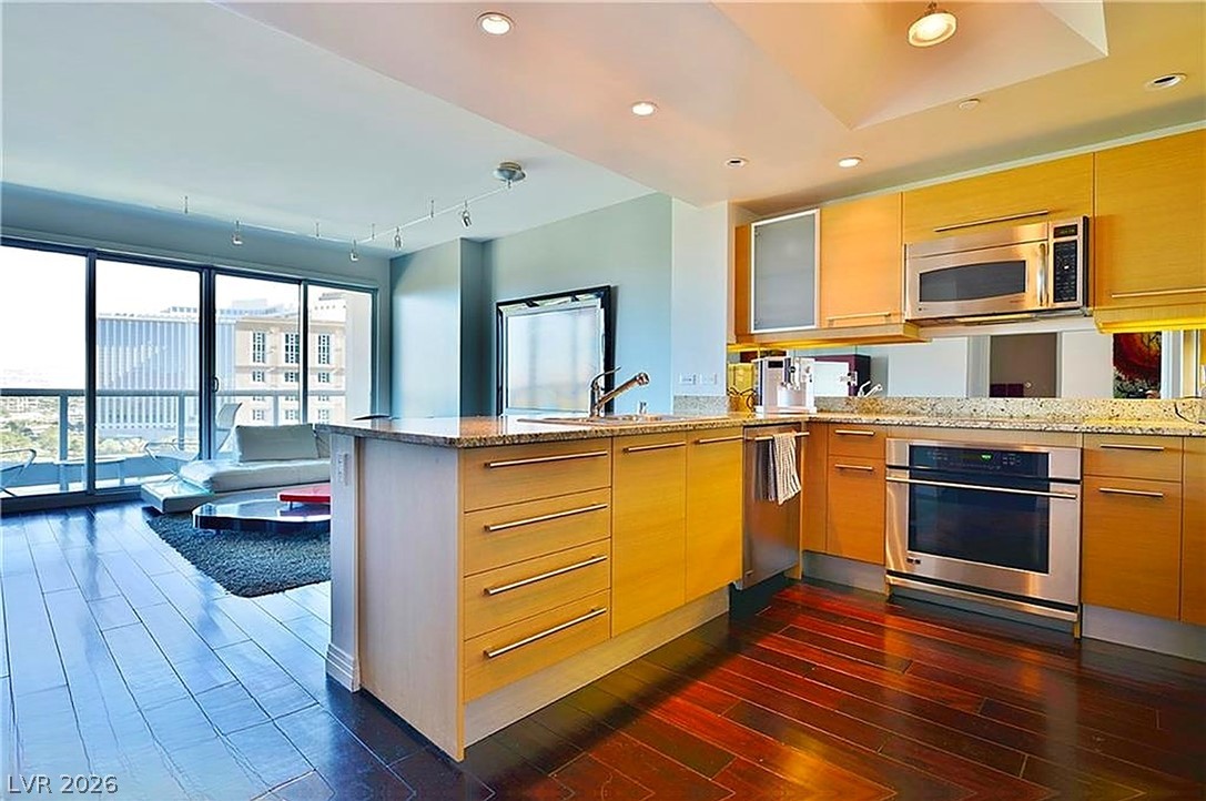 322 Karen Avenue 1204 Las Vegas NV 89109