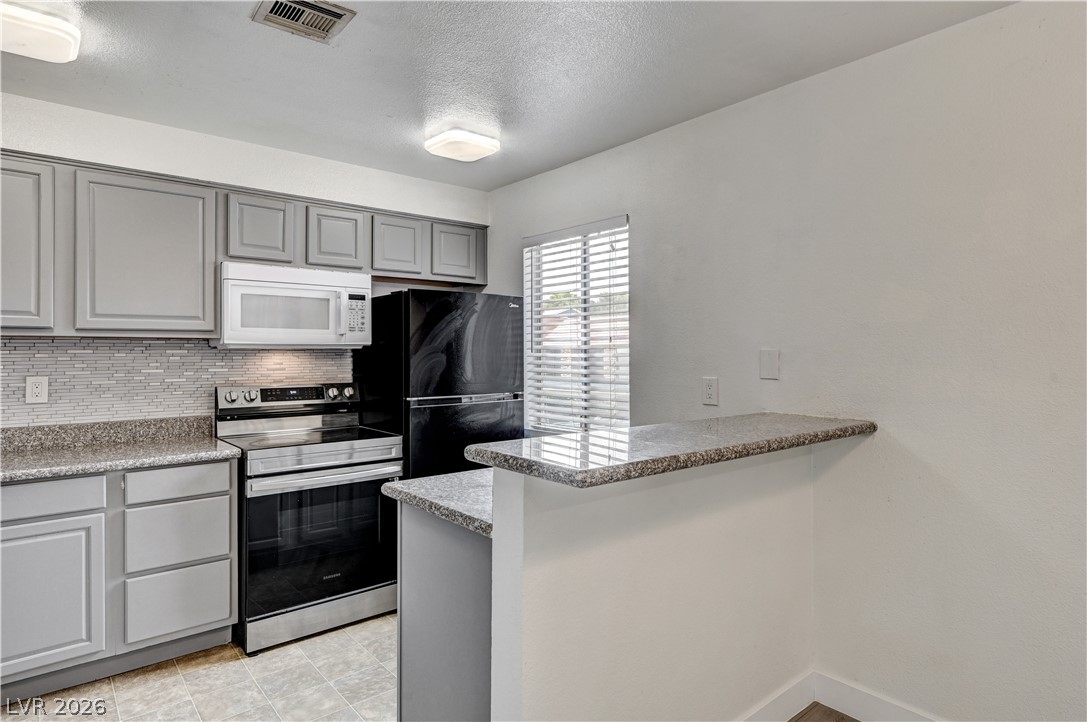 5404 River Glen Drive 362 Las Vegas NV 89103