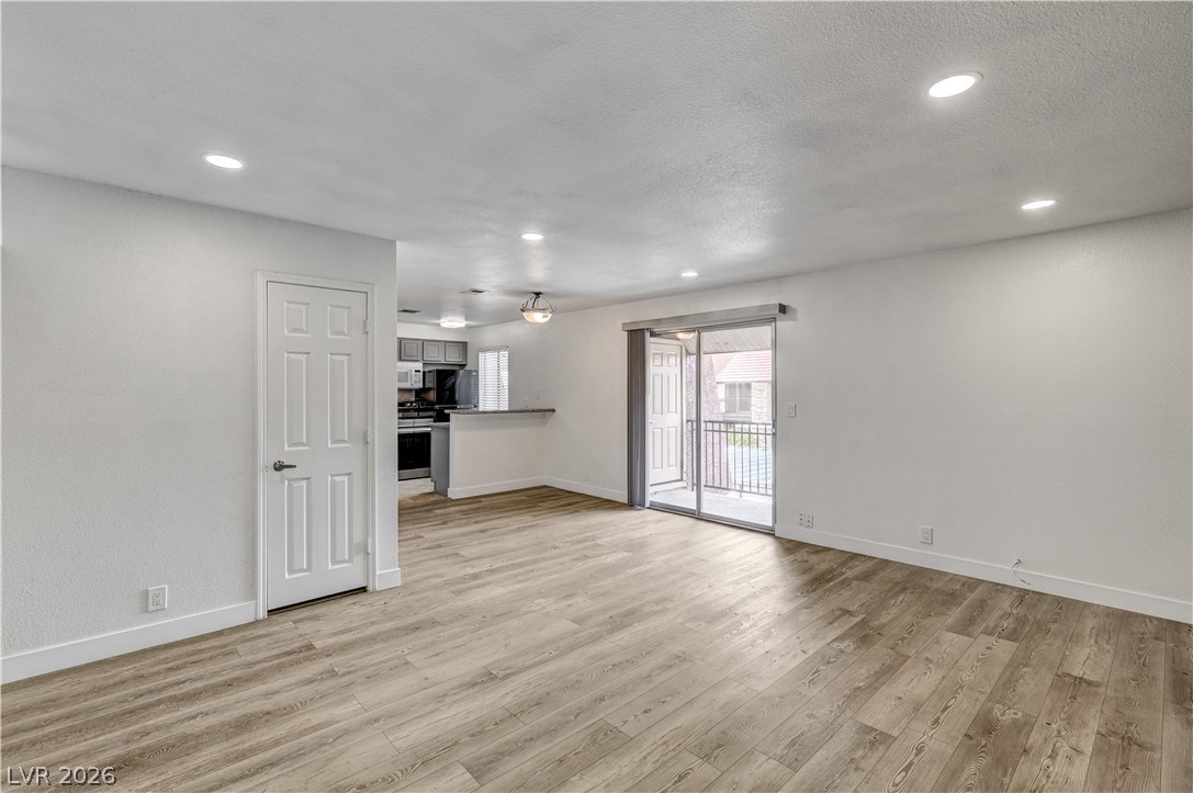 5404 River Glen Drive 362 Las Vegas NV 89103