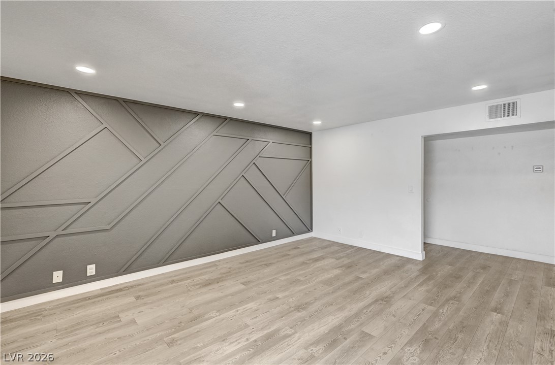 5404 River Glen Drive 362 Las Vegas NV 89103