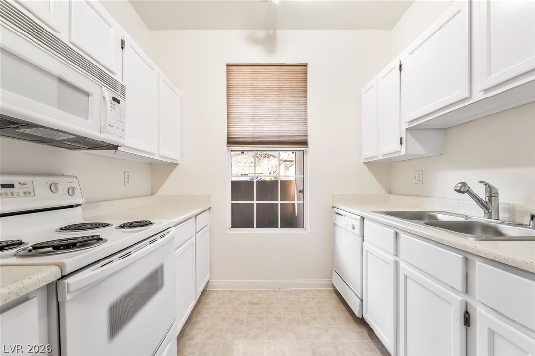 231 West Horizon Ridge Parkway 1315 Henderson NV 89012