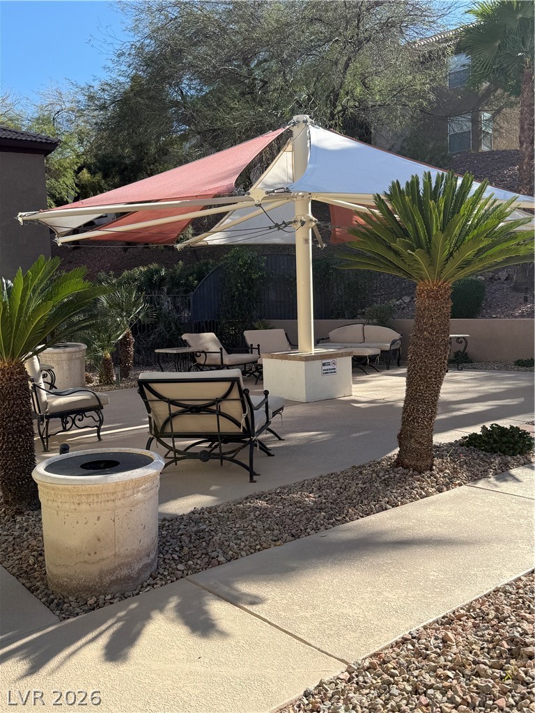 231 West Horizon Ridge Parkway 1315 Henderson NV 89012