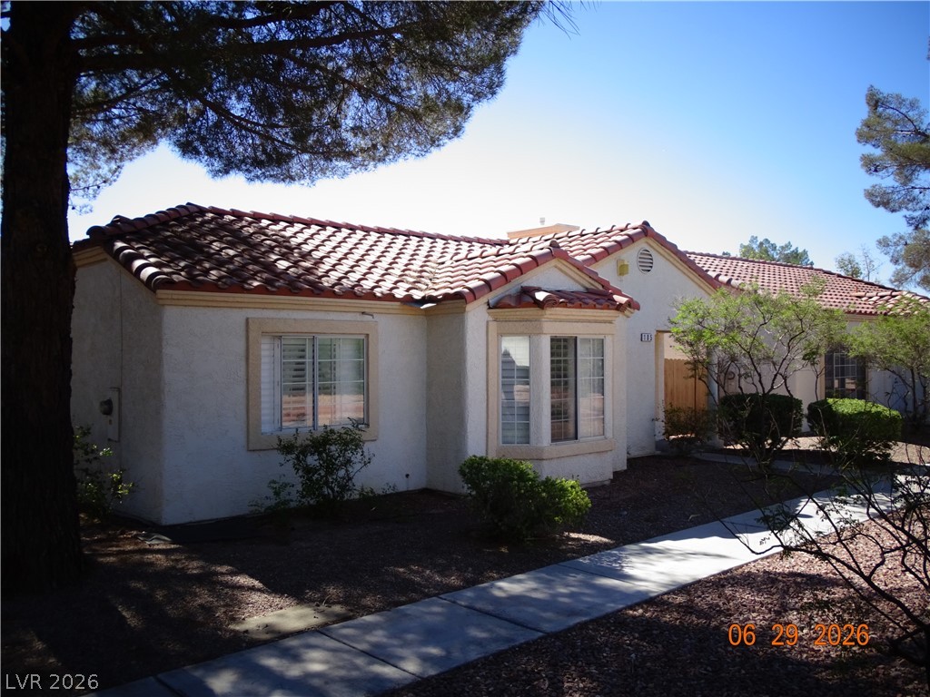 5424 Geneive Lane 105 Las Vegas NV 89108