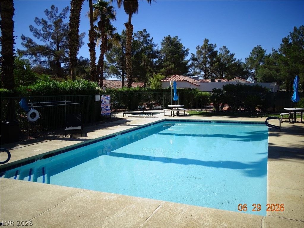 5424 Geneive Lane 105 Las Vegas NV 89108