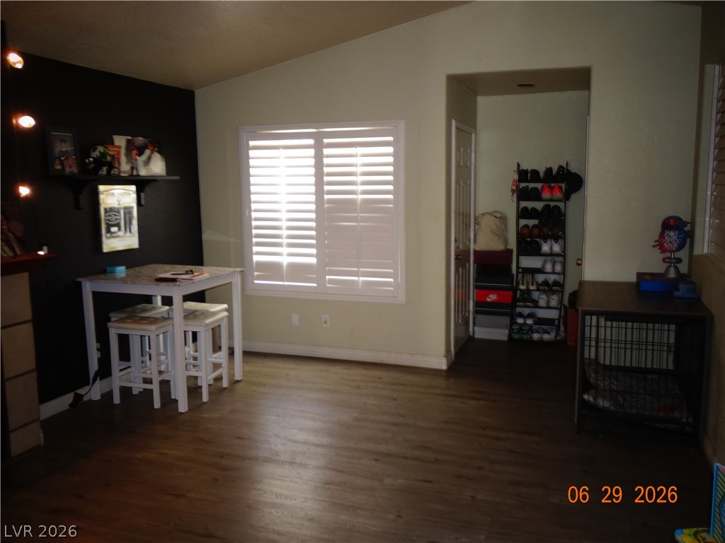 5424 Geneive Lane 105 Las Vegas NV 89108