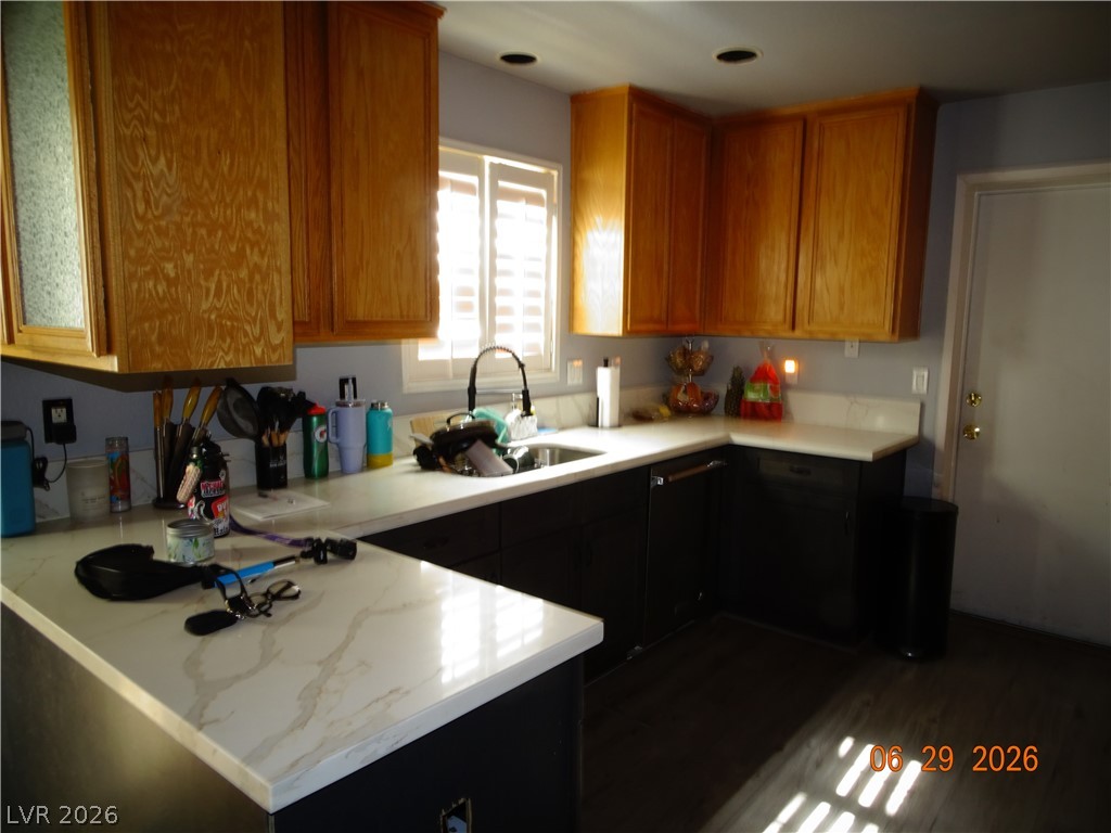 5424 Geneive Lane 105 Las Vegas NV 89108