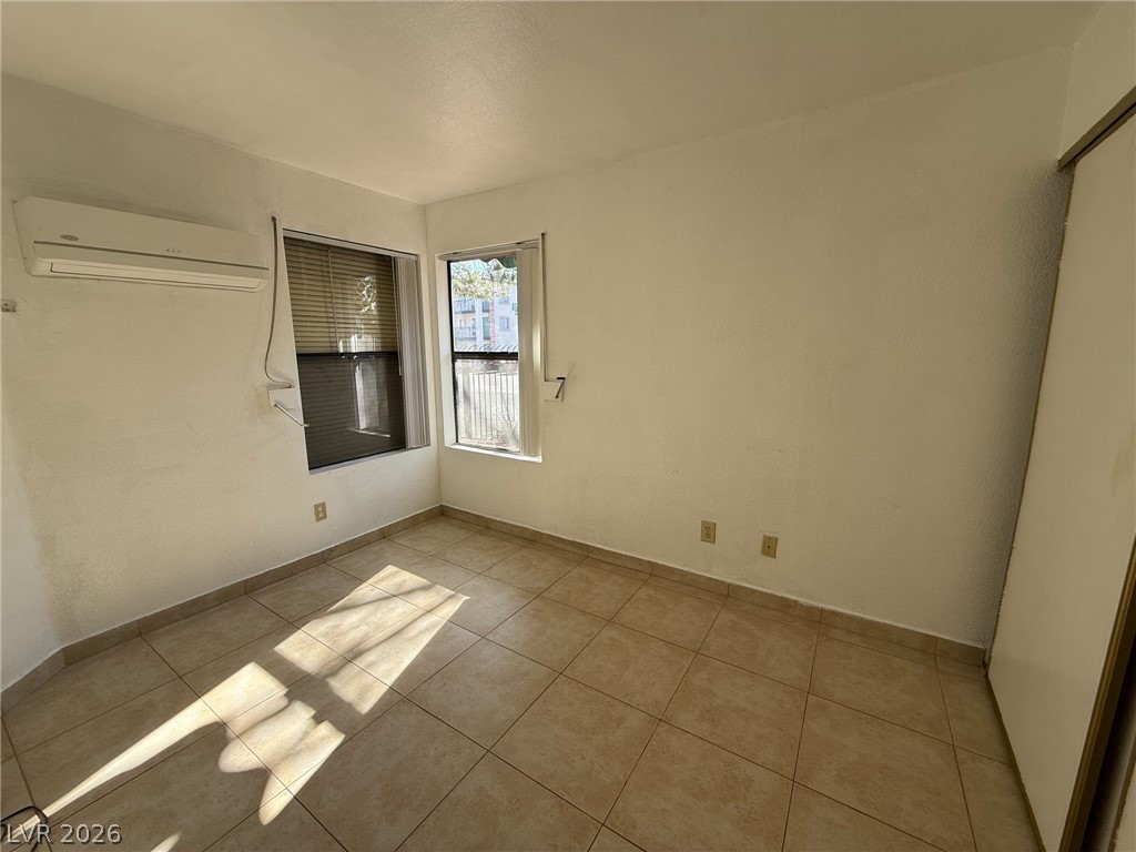 440 Elm Drive 103 Las Vegas NV 89169