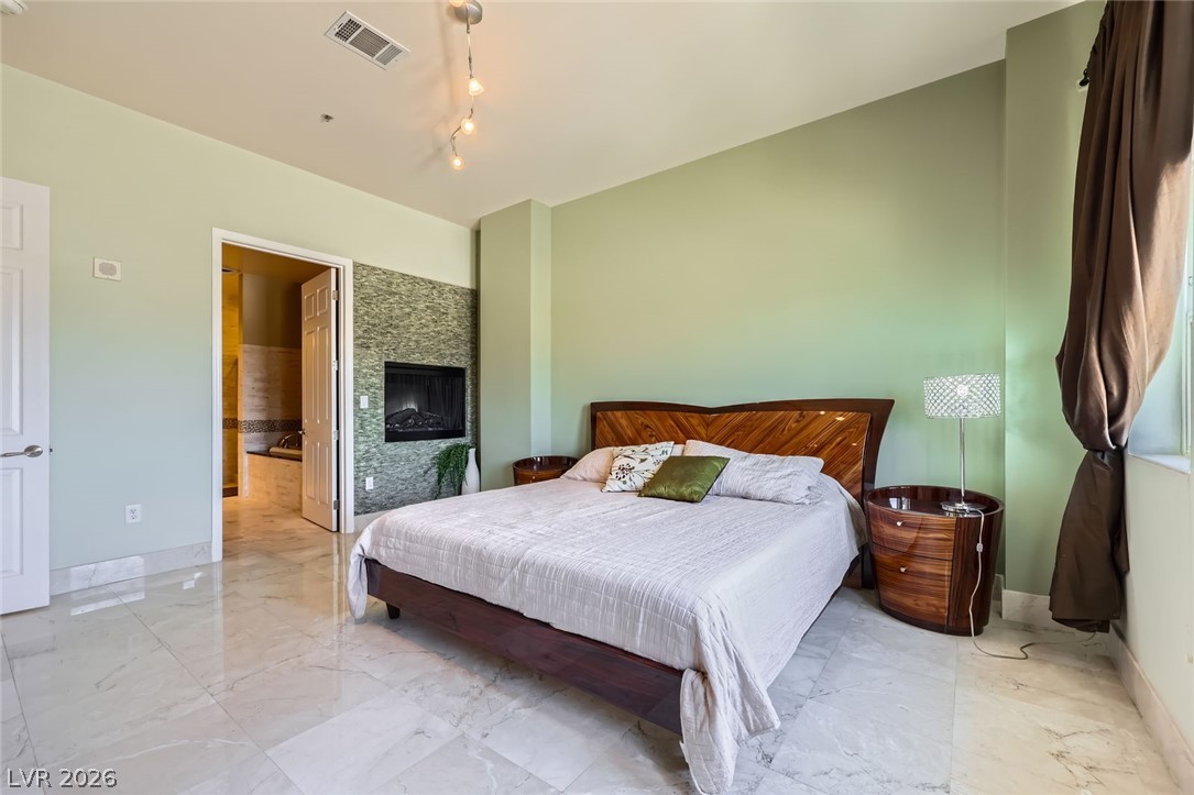 2455 West Serene Avenue 923 Las Vegas NV 89123