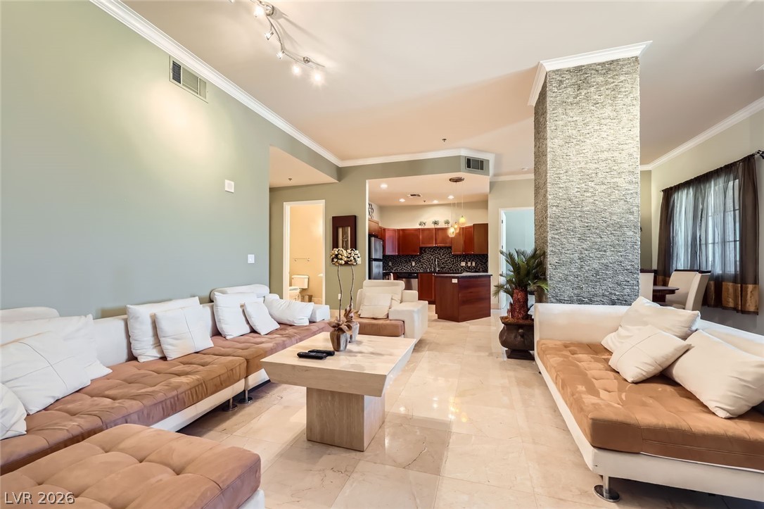 2455 West Serene Avenue 923 Las Vegas NV 89123