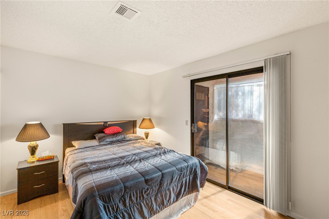 5171 Caliente Street 131 Las Vegas NV 89119