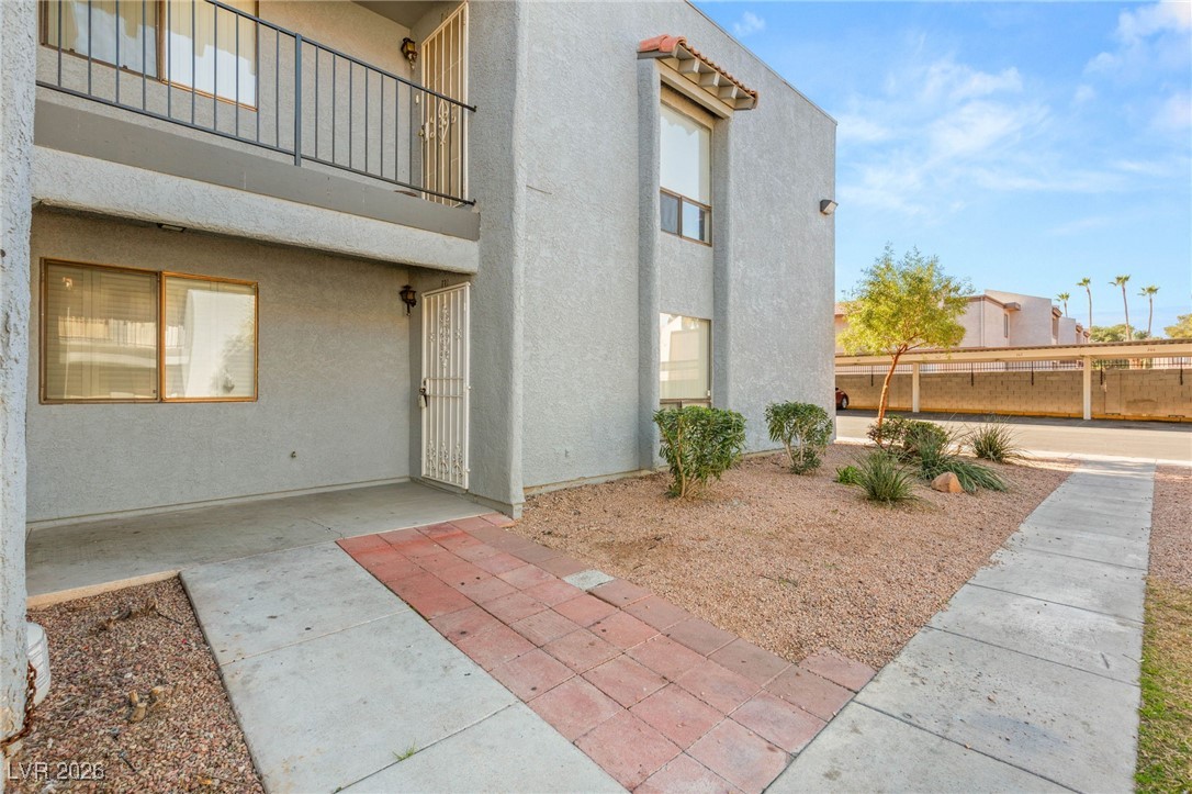 5171 Caliente Street 131 Las Vegas NV 89119