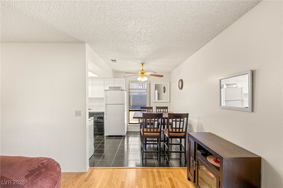 5171 Caliente Street 131 Las Vegas NV 89119