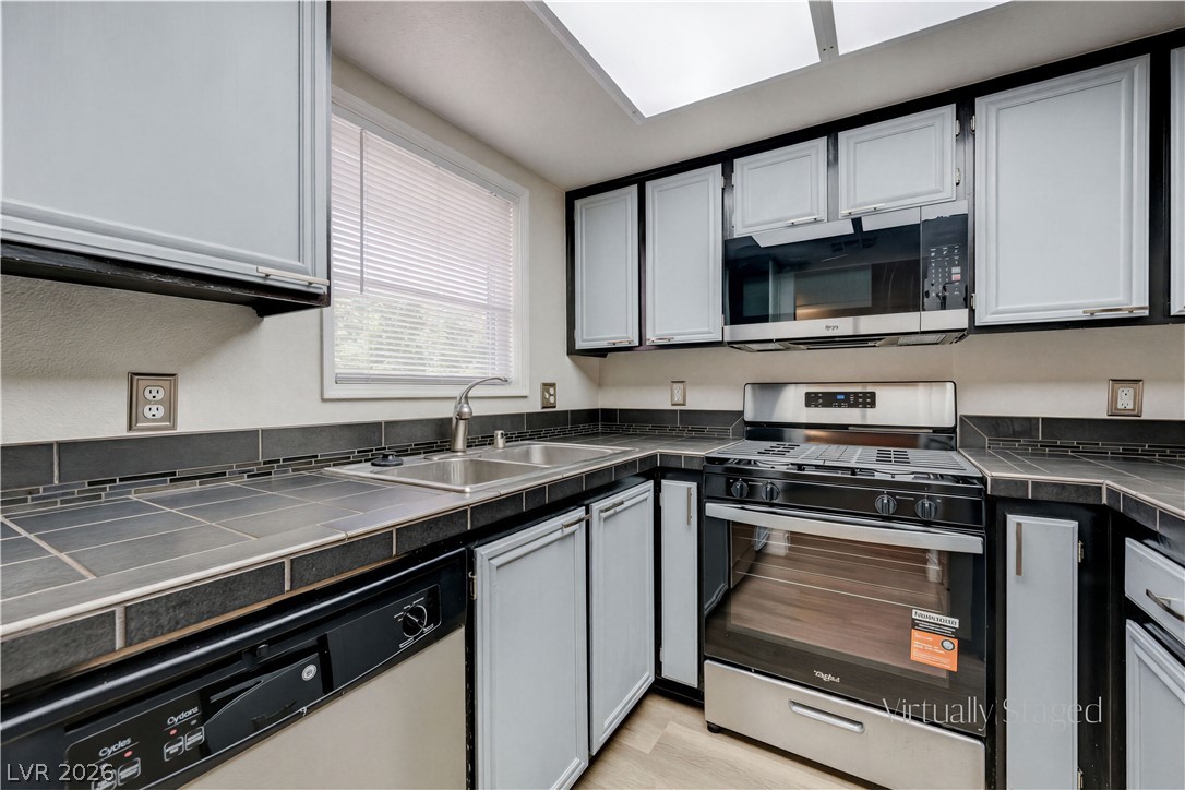 1908 Desert Falls Court 202 Las Vegas NV 89128