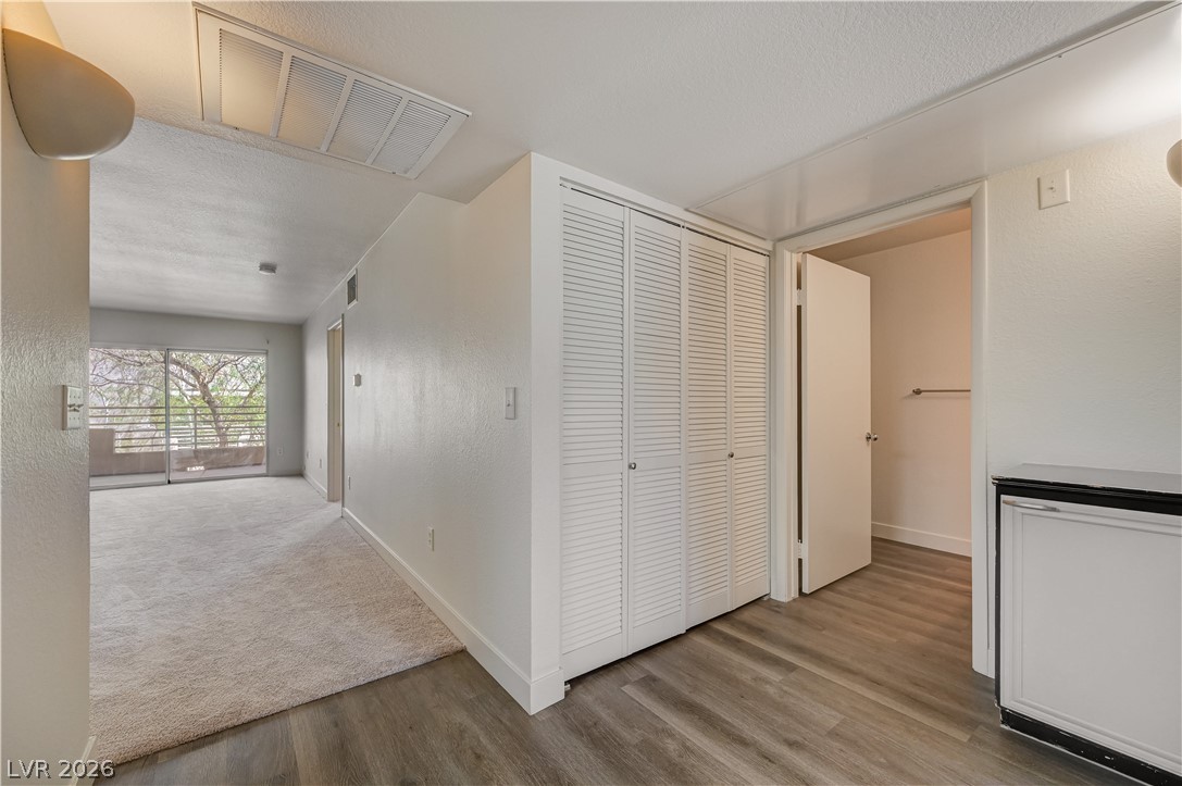 1908 Desert Falls Court 202 Las Vegas NV 89128