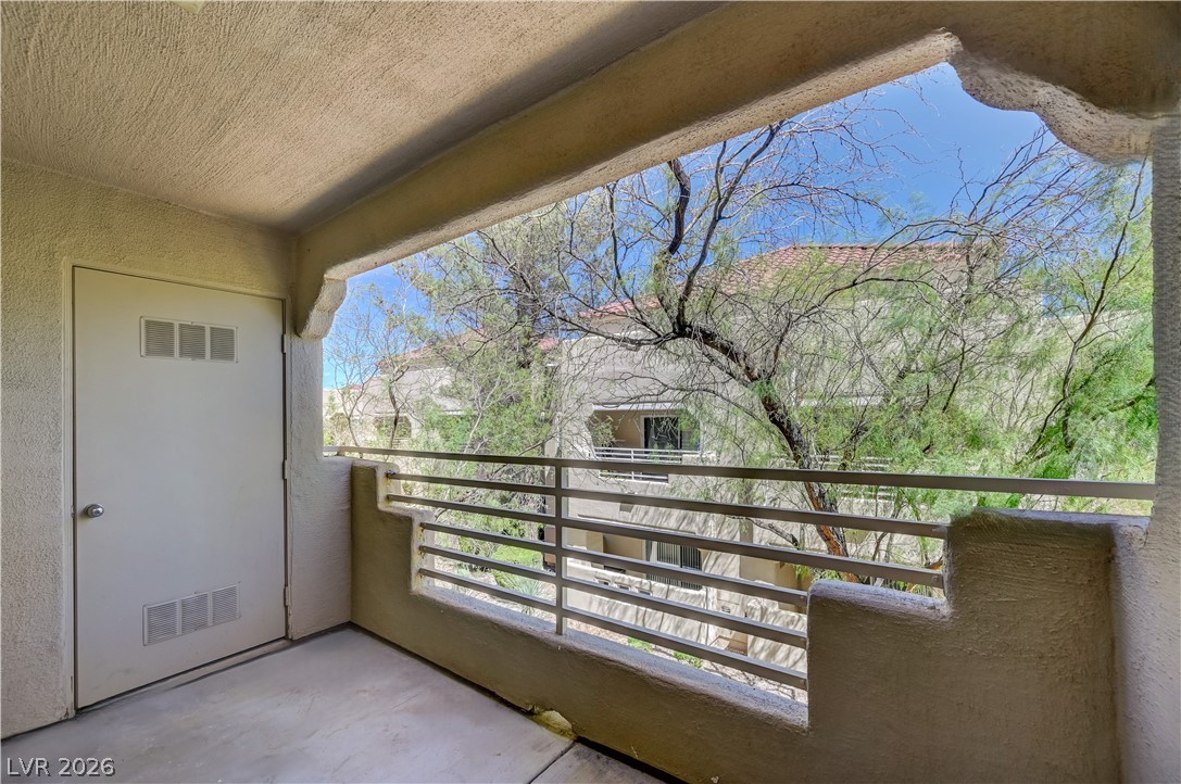 1908 Desert Falls Court 202 Las Vegas NV 89128