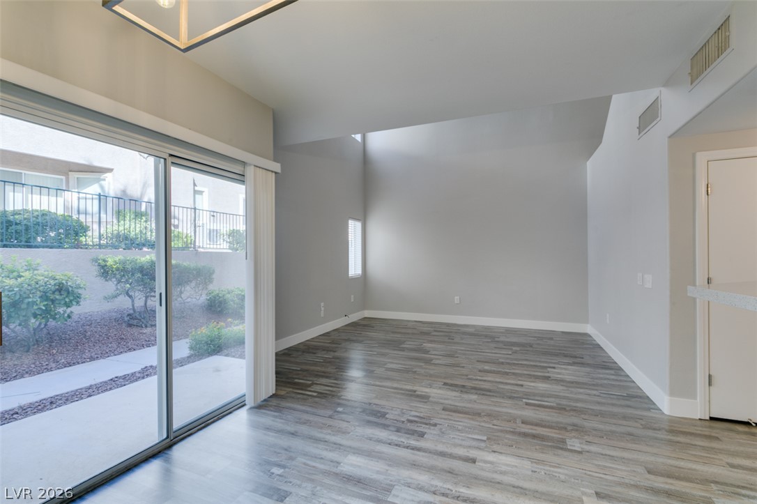 2001 Jade Creek Street 105 Las Vegas NV 89117