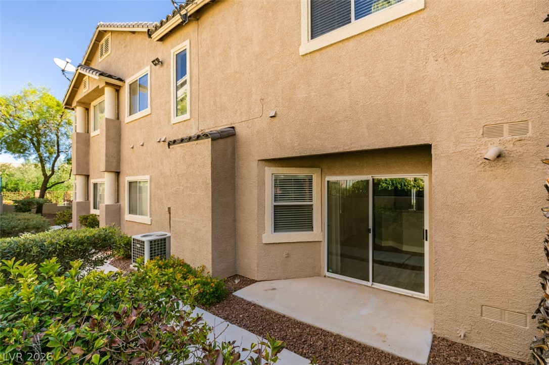 2001 Jade Creek Street 105 Las Vegas NV 89117