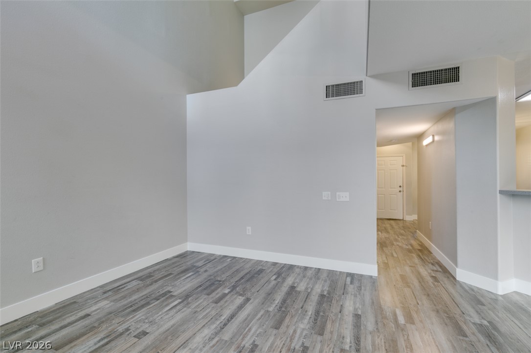 2001 Jade Creek Street 105 Las Vegas NV 89117