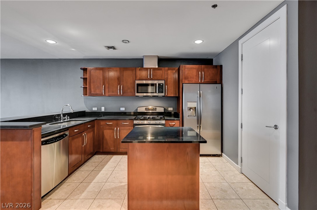 4575 Dean Martin Drive 1811 Las Vegas NV 89103