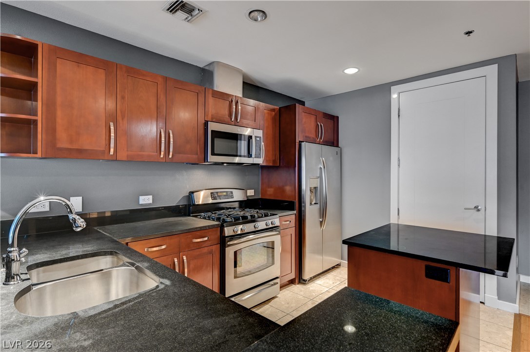 4575 Dean Martin Drive 1811 Las Vegas NV 89103