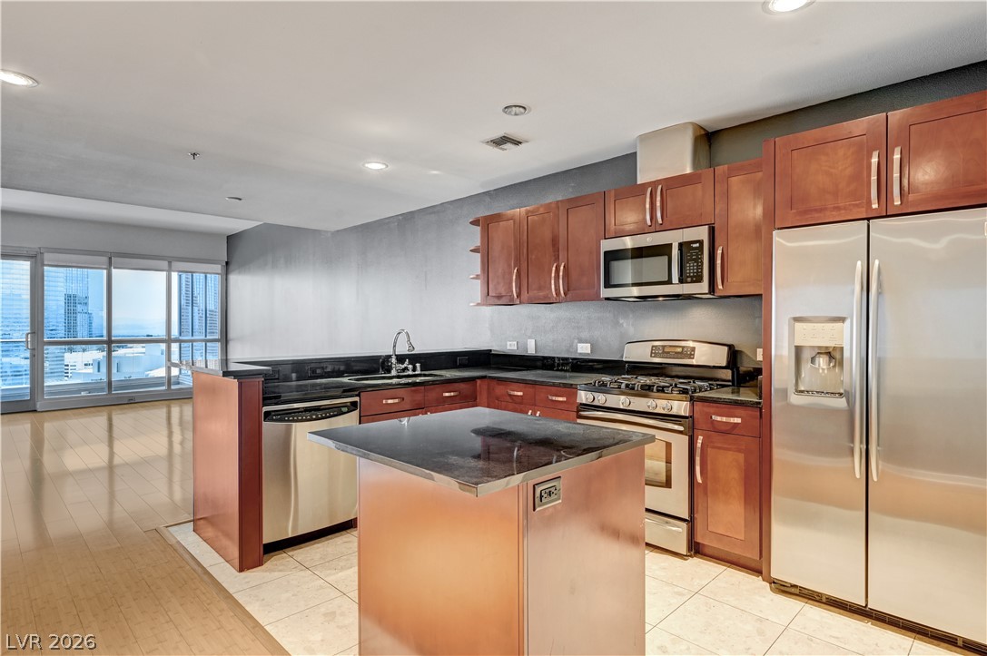 4575 Dean Martin Drive 1811 Las Vegas NV 89103
