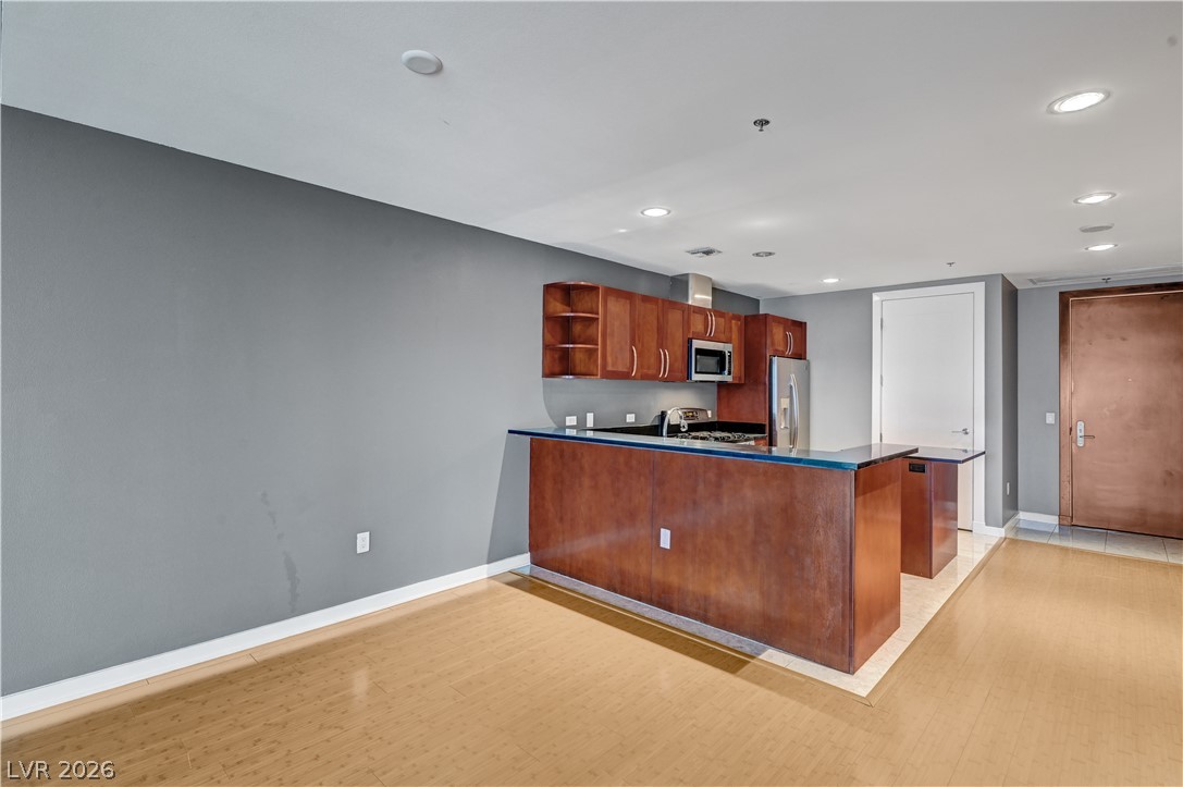 4575 Dean Martin Drive 1811 Las Vegas NV 89103