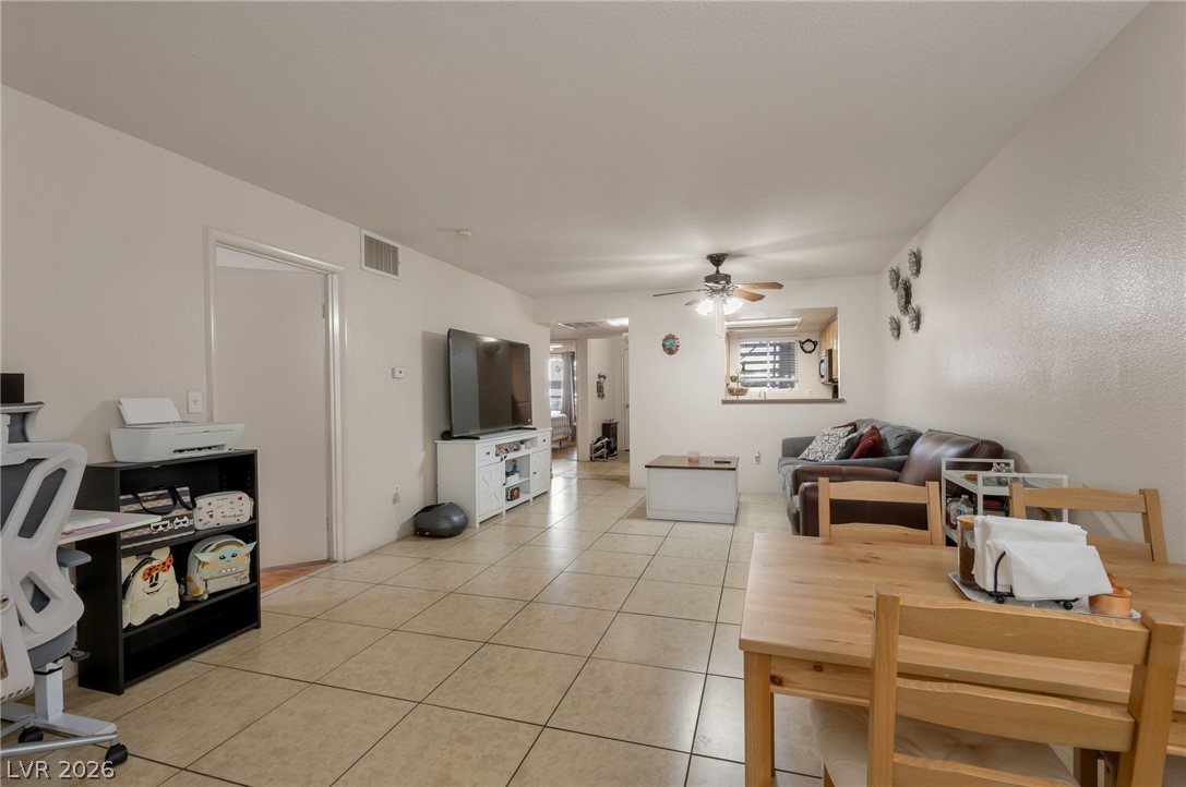 1909 Mountain Hills Court 102 Las Vegas NV 89128